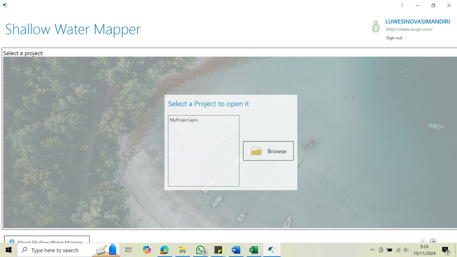 Tampilan pengaturan area Shallow Water Mapper dengan layer citra pesisir